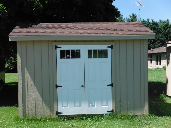 Custom quaker roof shed